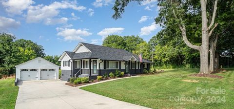 Single Family Residence in Concord NC 69 Admiral Avenue.jpg