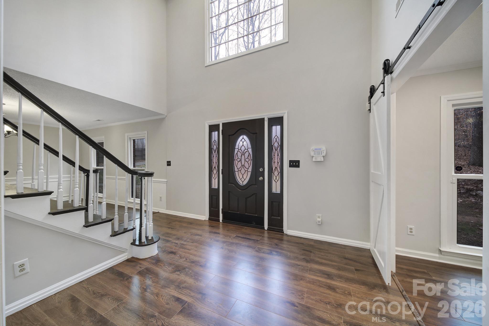 5026 Spicebush Court