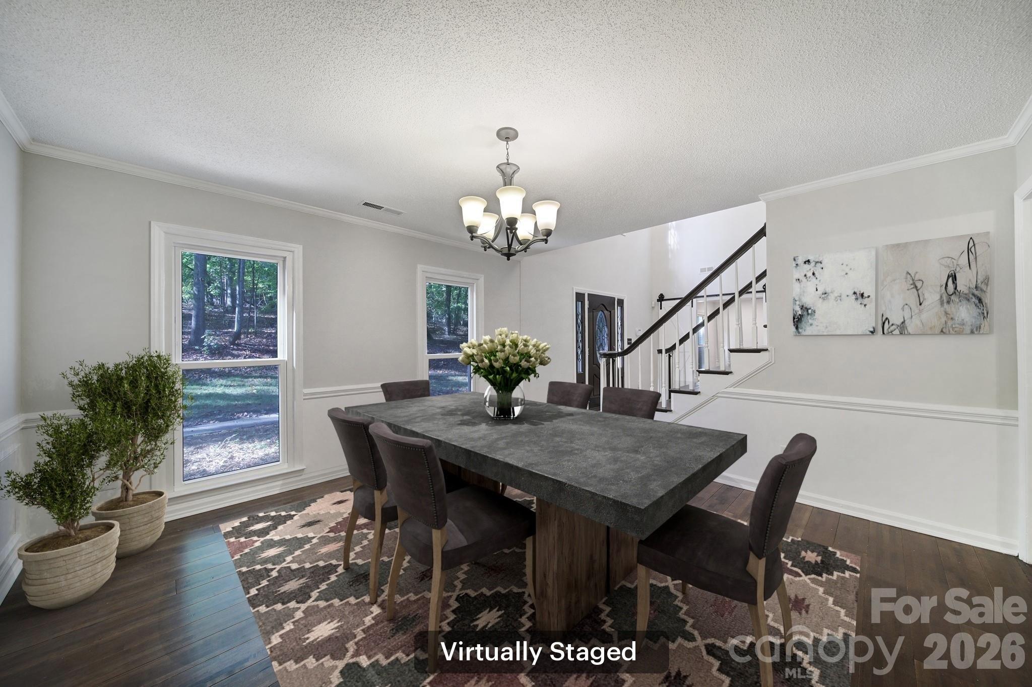 5026 Spicebush Court