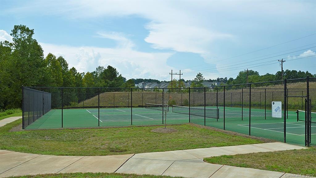 The Vineyards on Lake Wylie - Residential