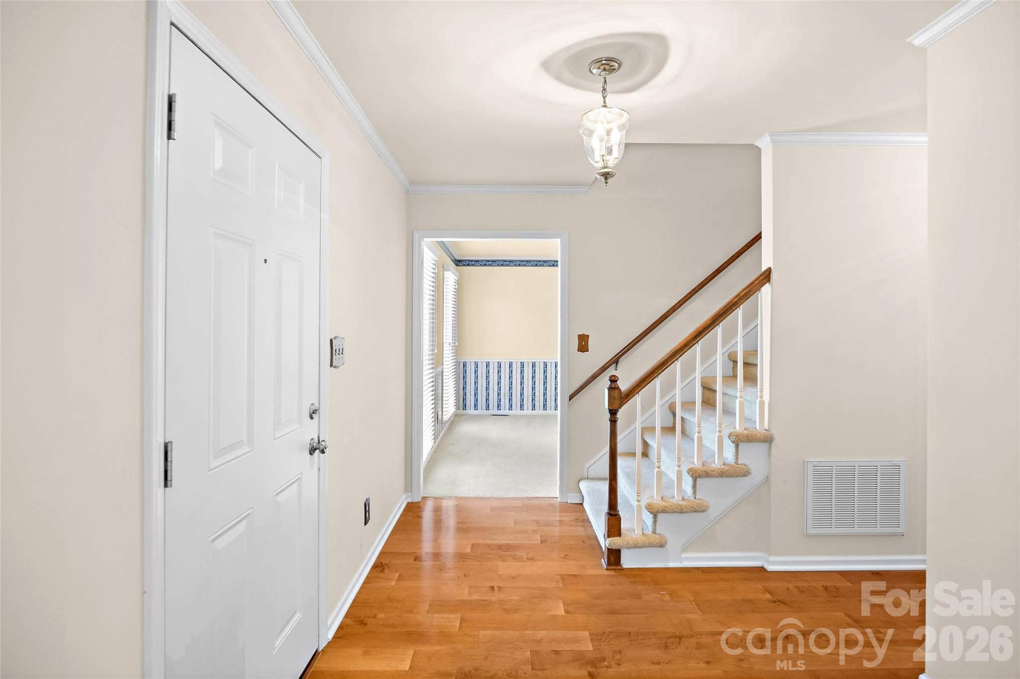5636 Ivygate Lane