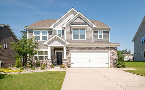 Photo of 17718 Terryglass Lane, Charlotte, NC 28278 (MLS # 4274833)