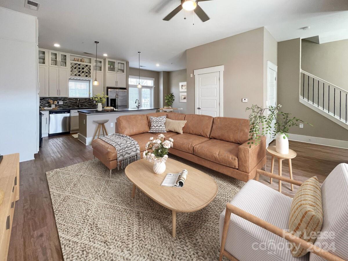 Charlotte, North Carolina 28205, United States, 3 Bedrooms Bedrooms, ,2 BathroomsBathrooms,Residential,Active,62875