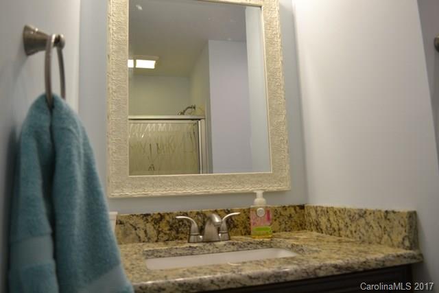 Lake Club - Residential