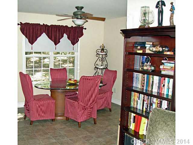 Noble Oaks - Residential