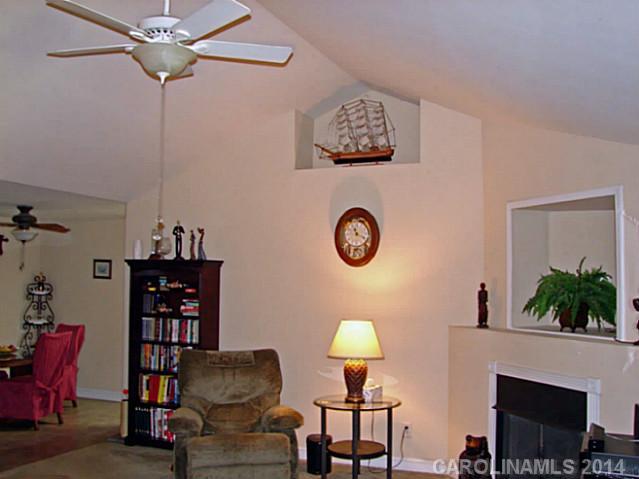 Noble Oaks - Residential