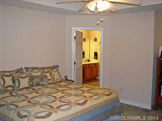 Noble Oaks - Residential