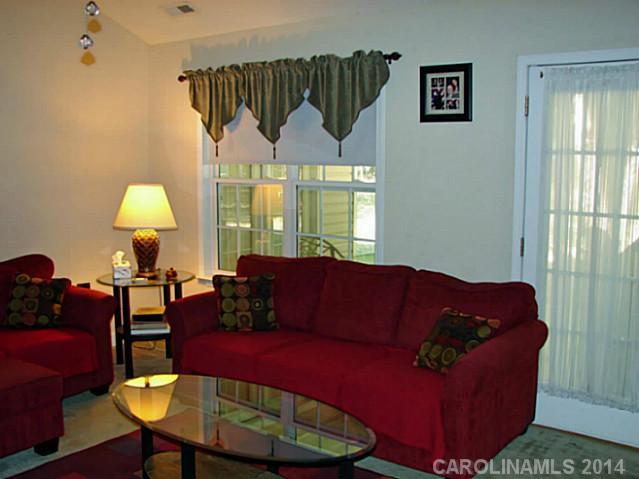 Noble Oaks - Residential