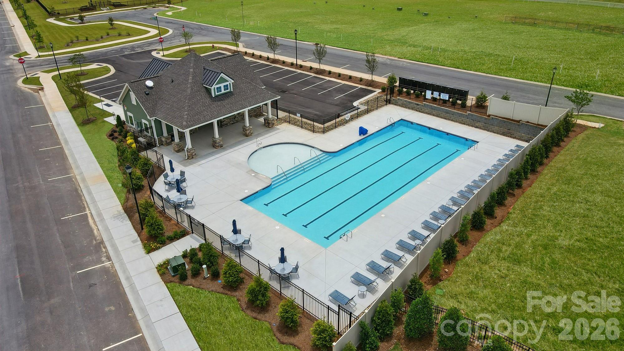 Arbor Chase - Residential