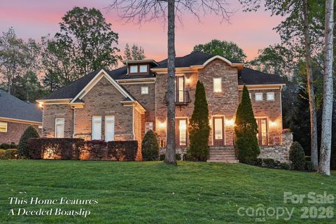 Photo of 163 W Maranta Road, Mooresville, NC 28117 (MLS # 4361489)
