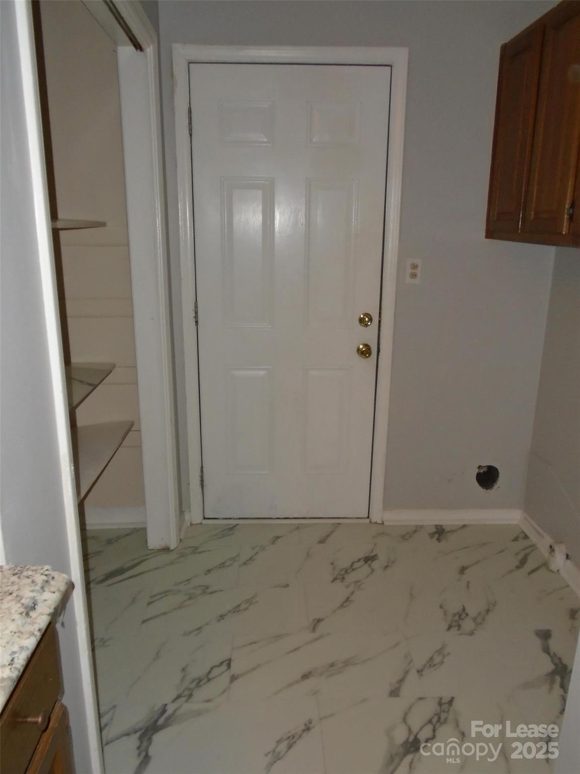 Unknown - Residential Lease