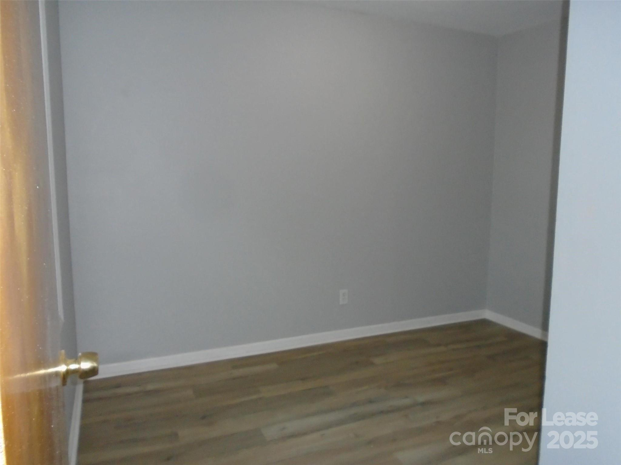 Unknown - Residential Lease