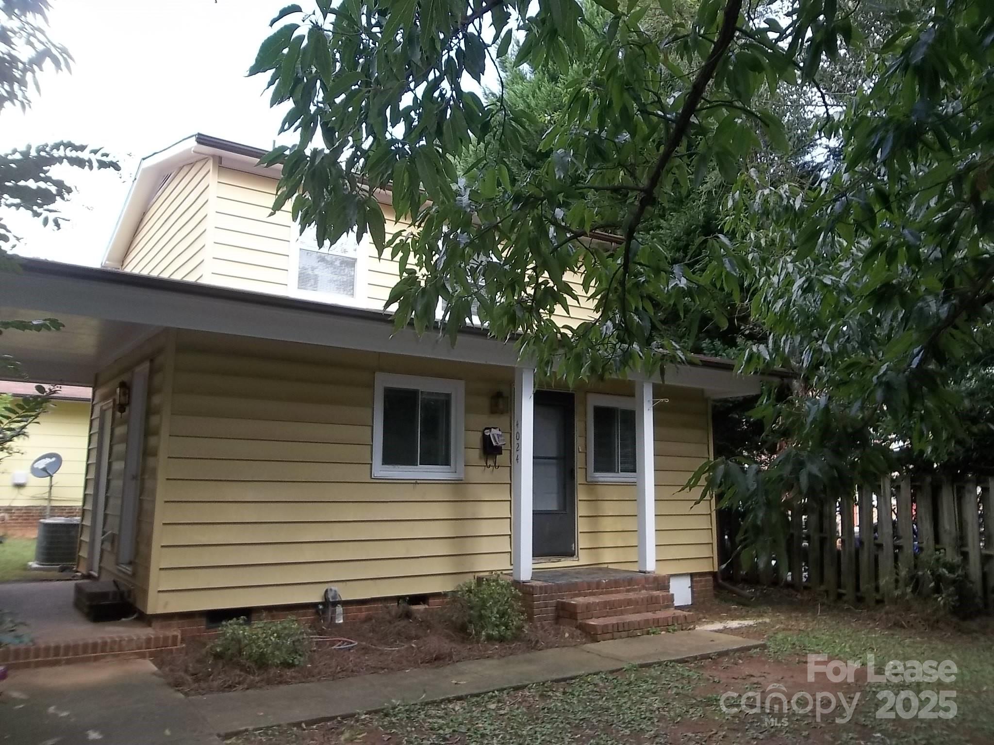 Unknown - Residential Lease