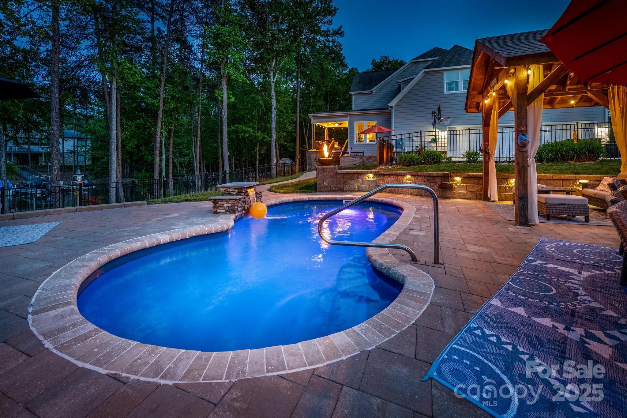 Eastwind Cove - Residential