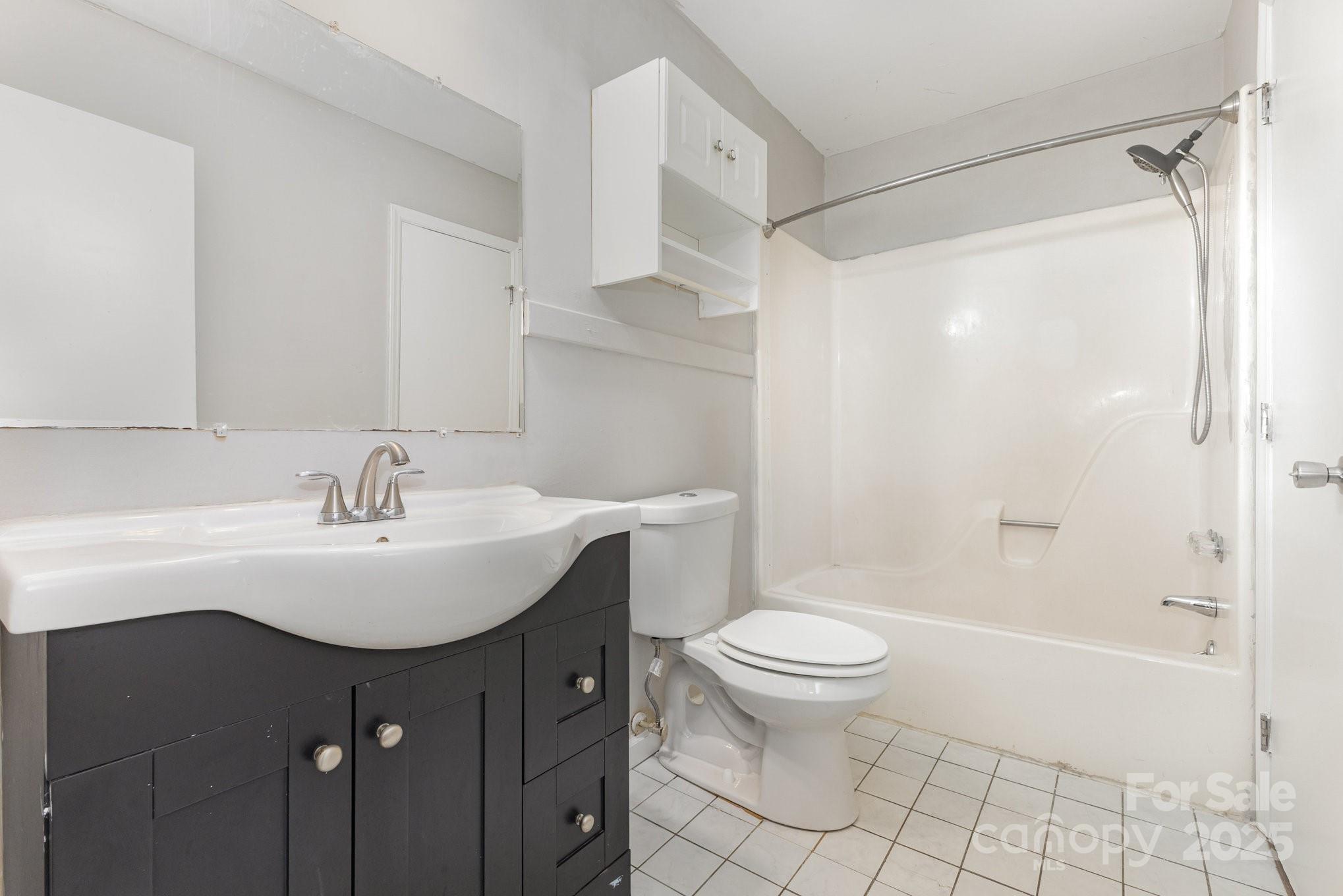 Old Oaks - Residential