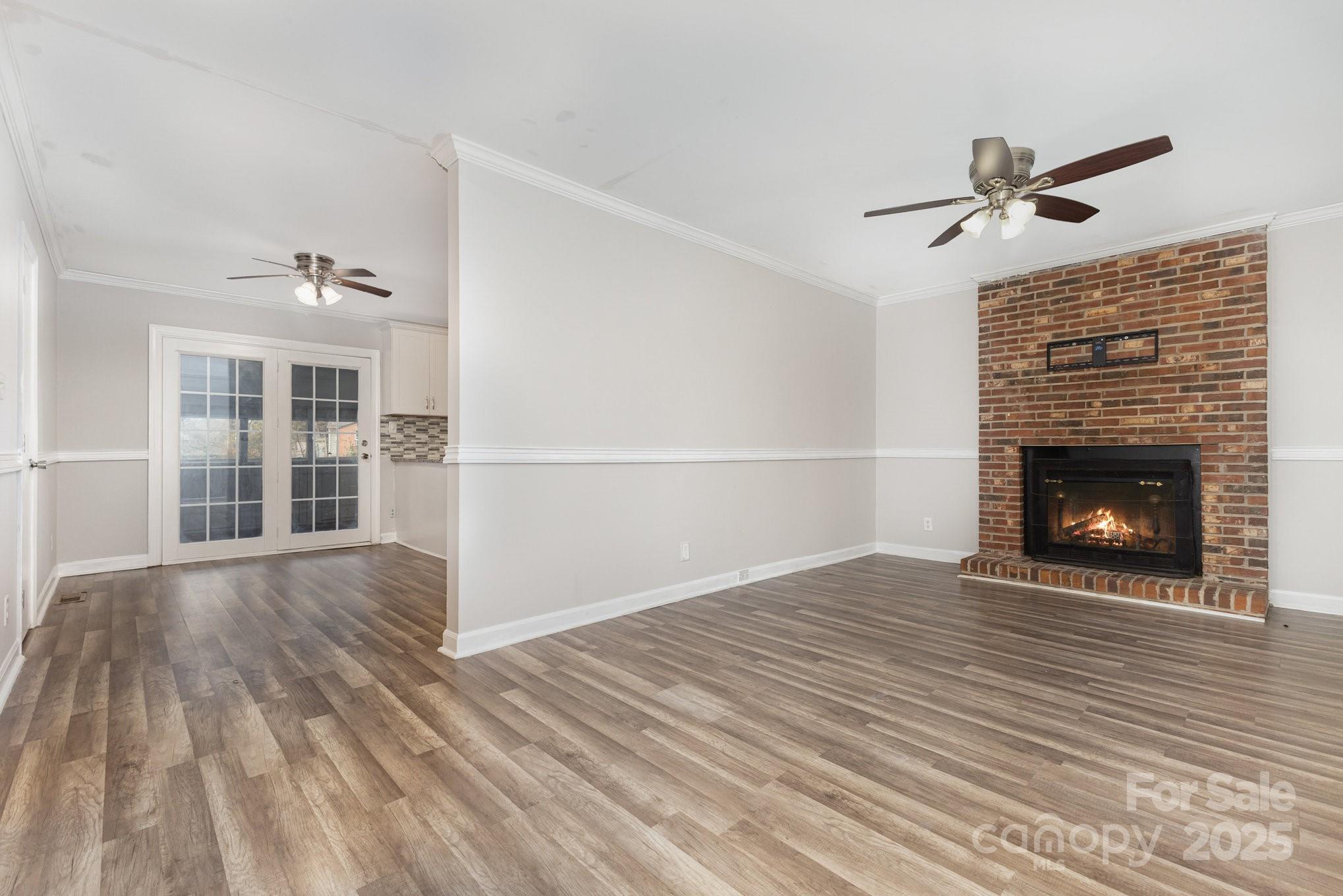 Old Oaks - Residential