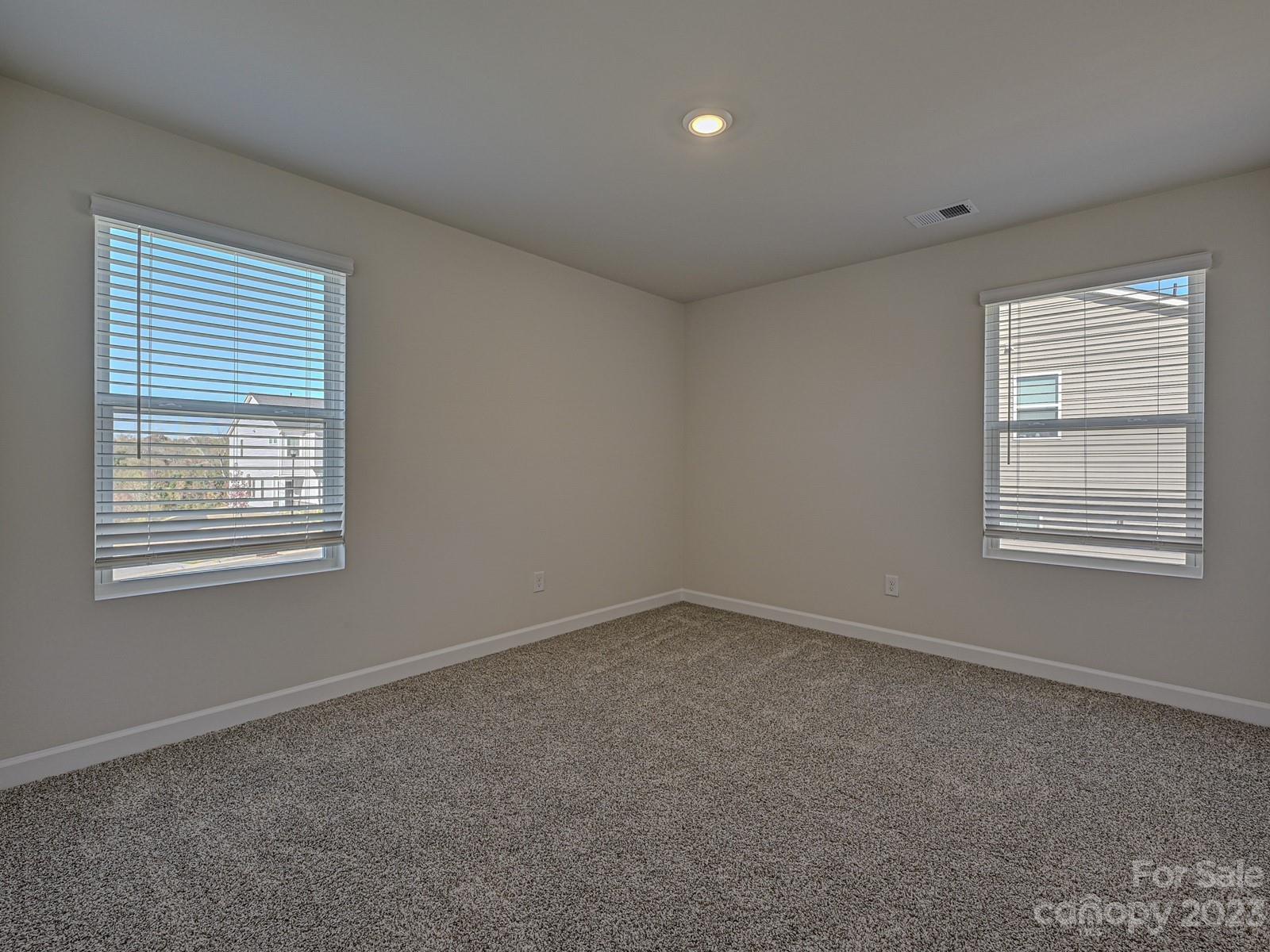 Anniston Chase - Residential