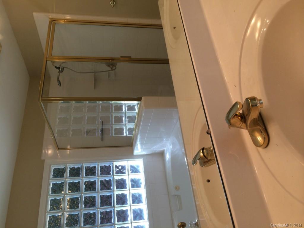 Waterford Pl - Residential Lease