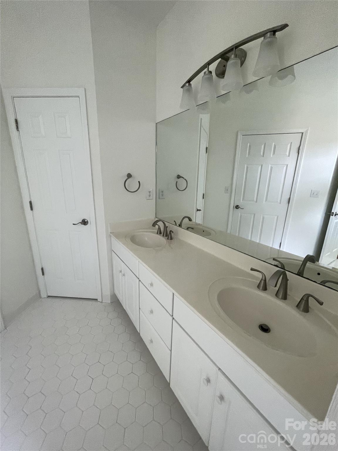 Deer Park Lake - Residential