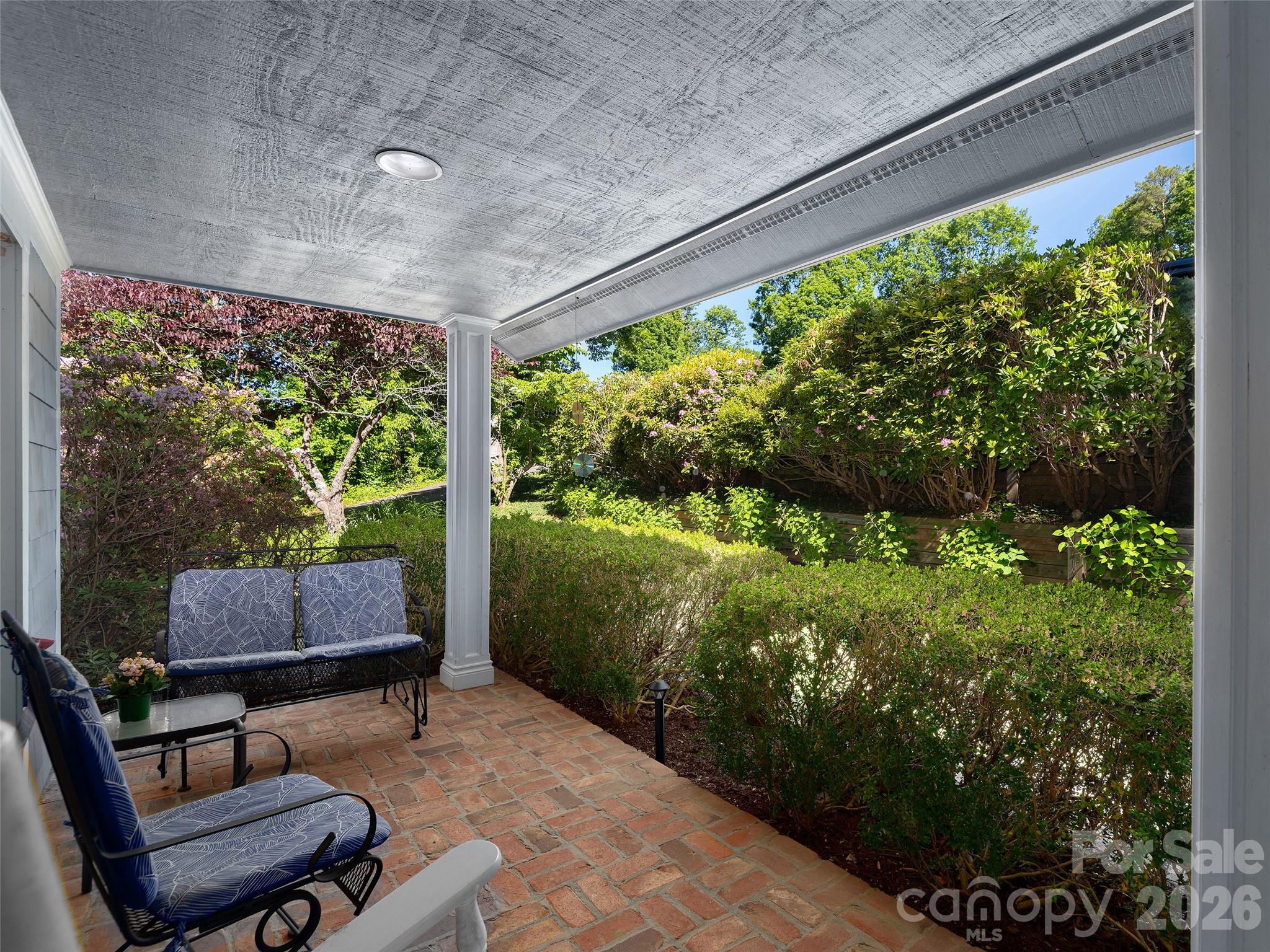 177 Skyview Circle