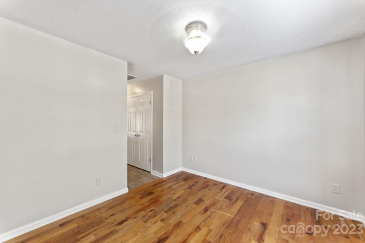 Meadowbrook - Residential