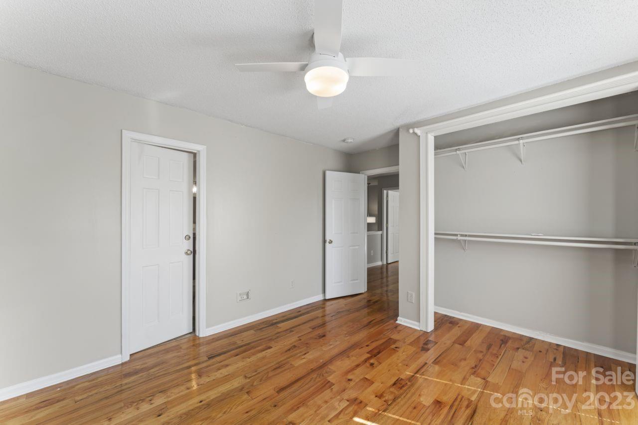 Meadowbrook - Residential