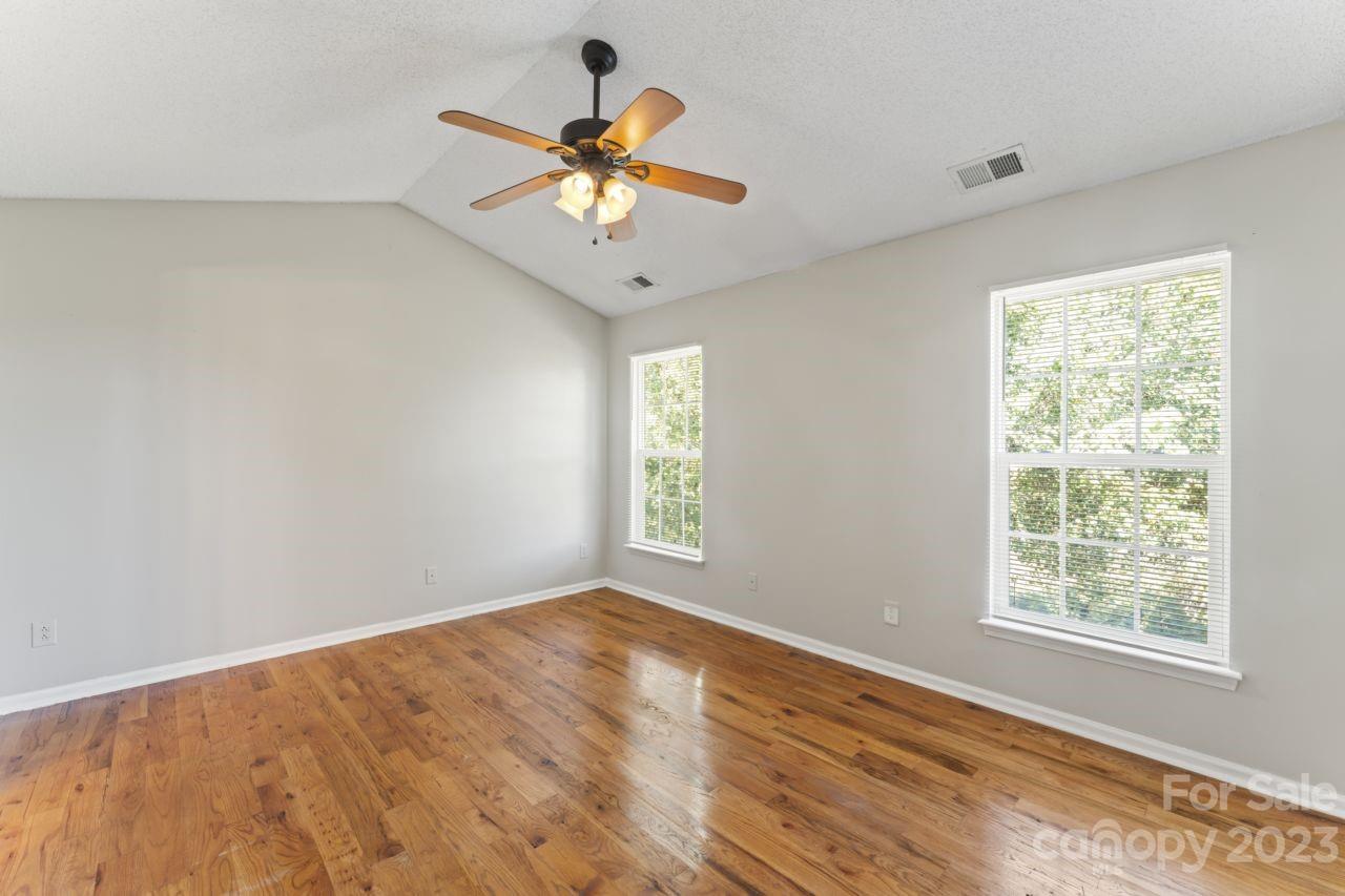 Meadowbrook - Residential