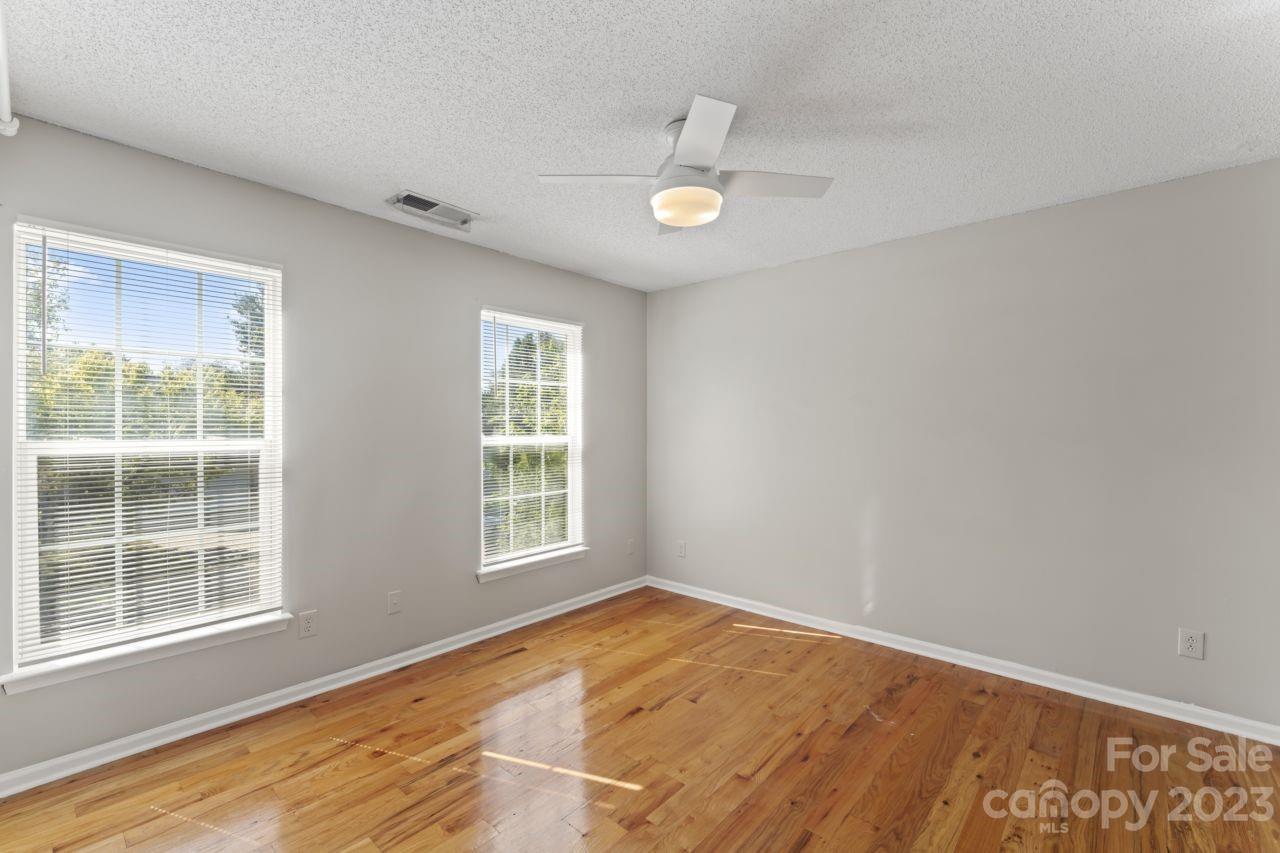 Meadowbrook - Residential