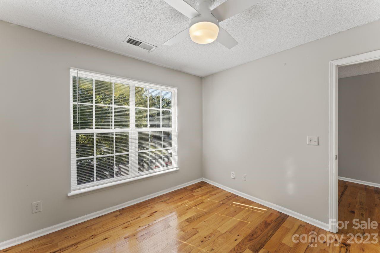 Meadowbrook - Residential