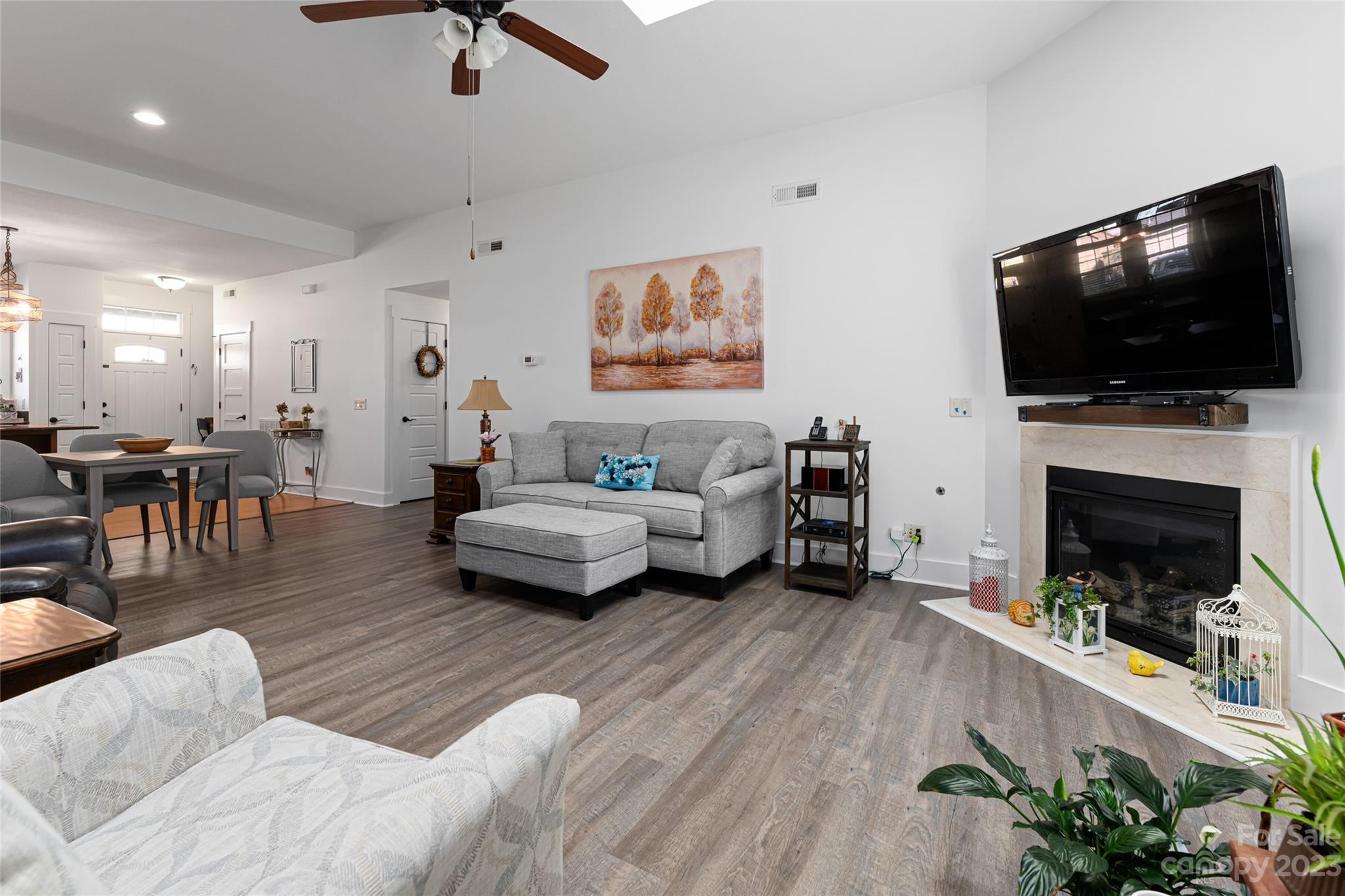 Wolf Chase - Residential