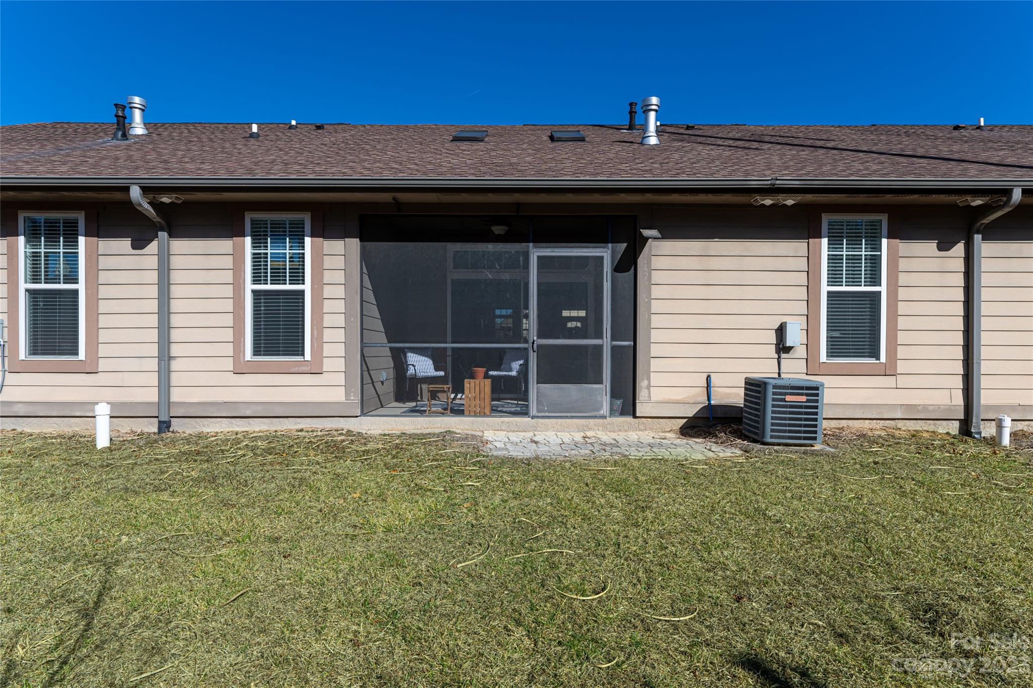 Wolf Chase - Residential