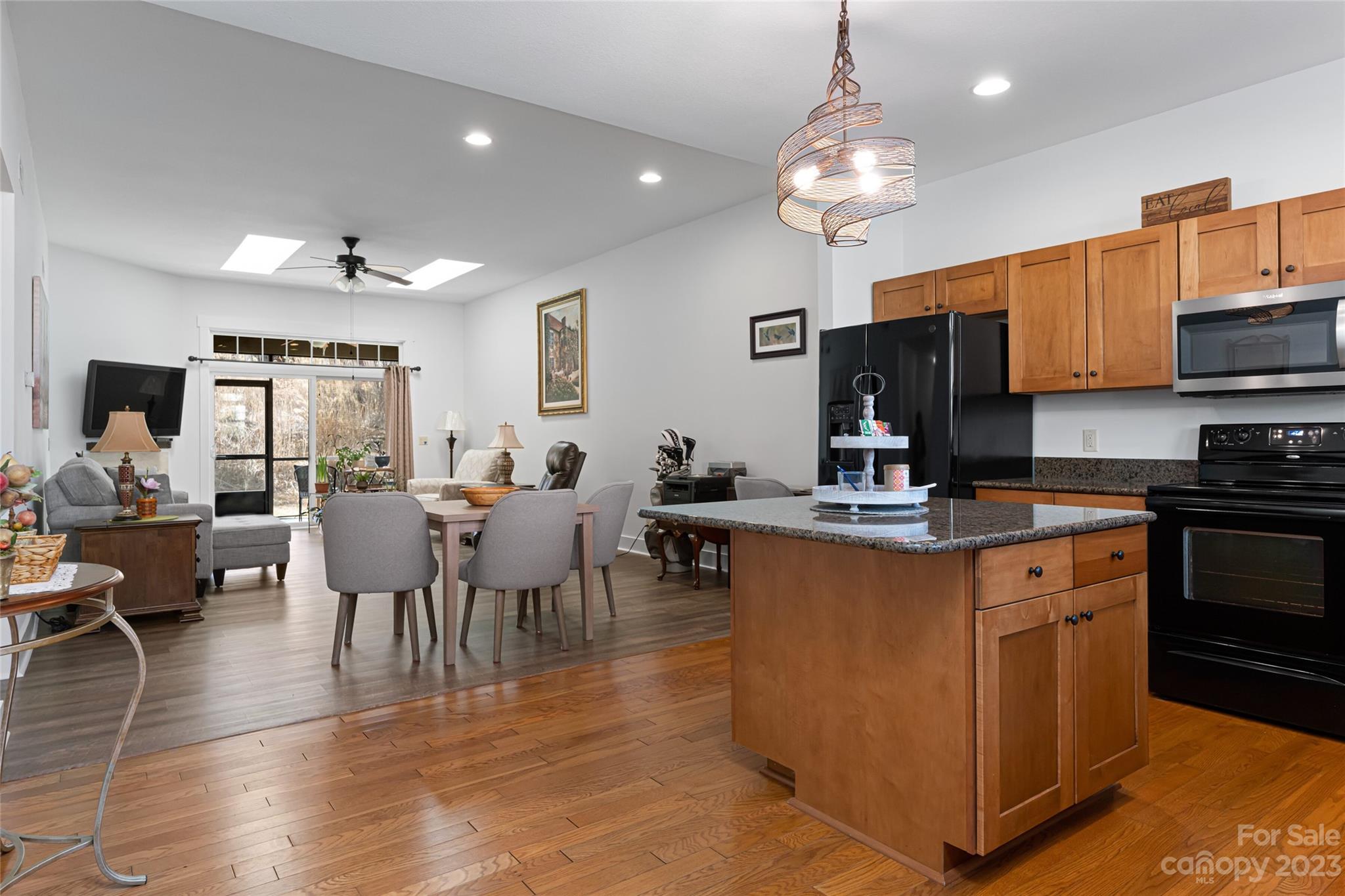 Wolf Chase - Residential