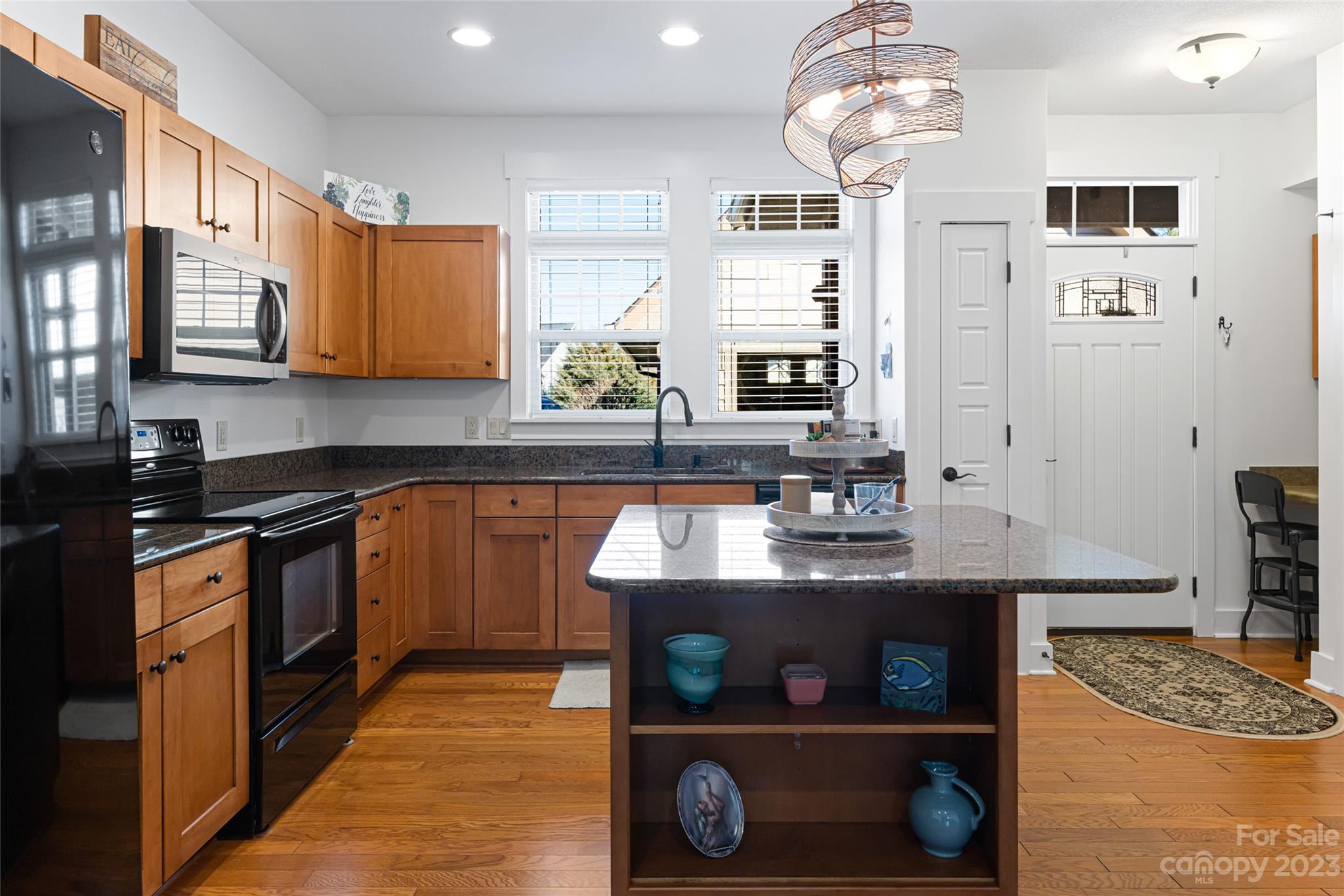 Wolf Chase - Residential