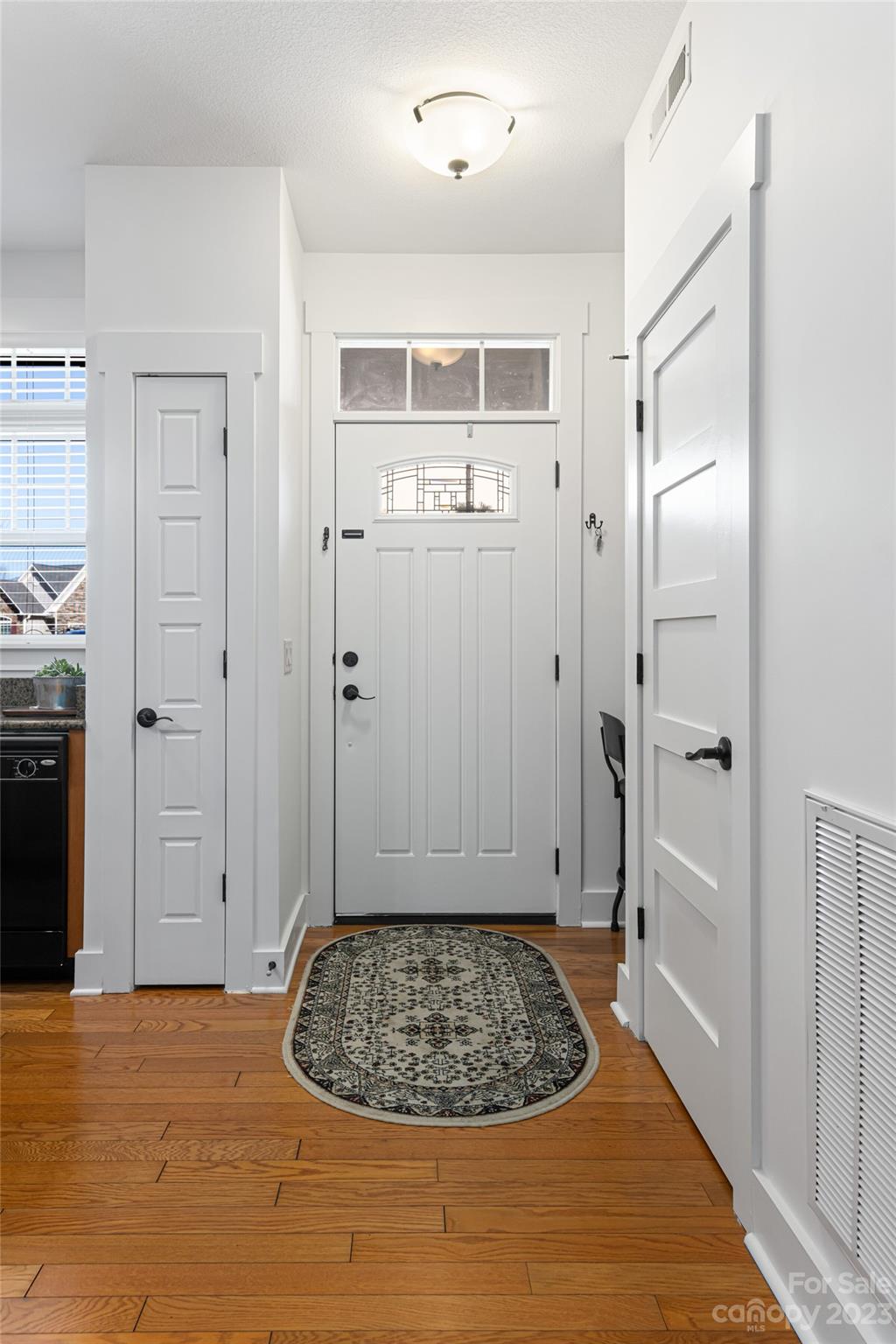 Wolf Chase - Residential