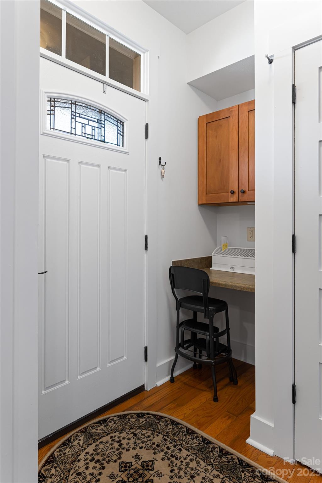 Wolf Chase - Residential