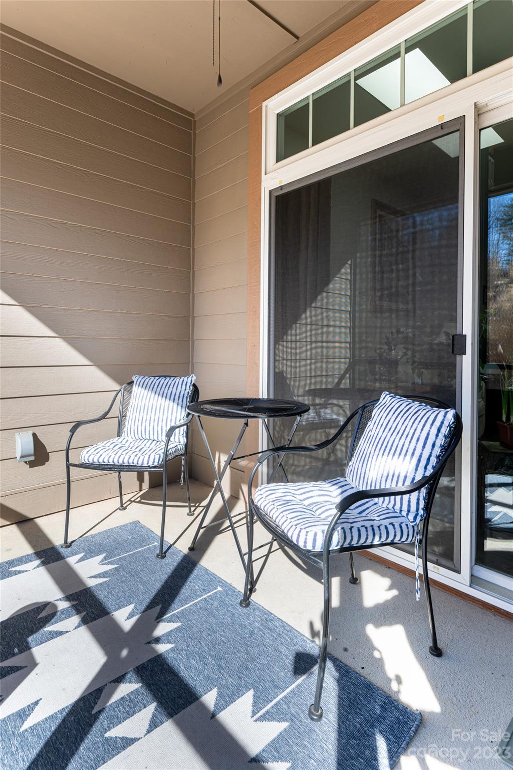 Wolf Chase - Residential