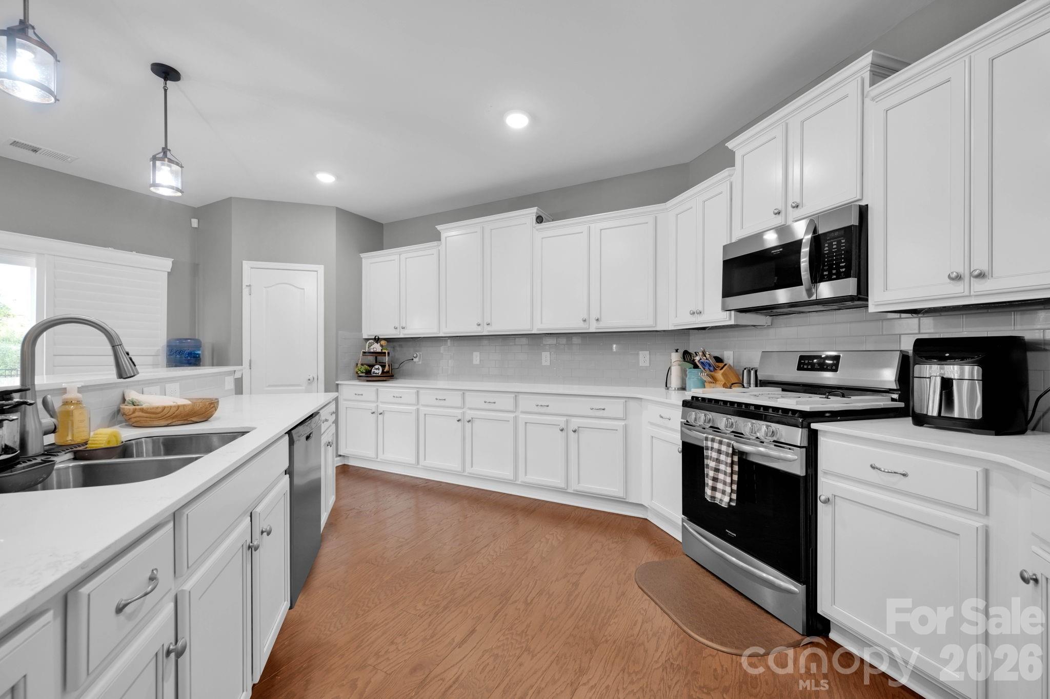 175 Falls Cove Drive