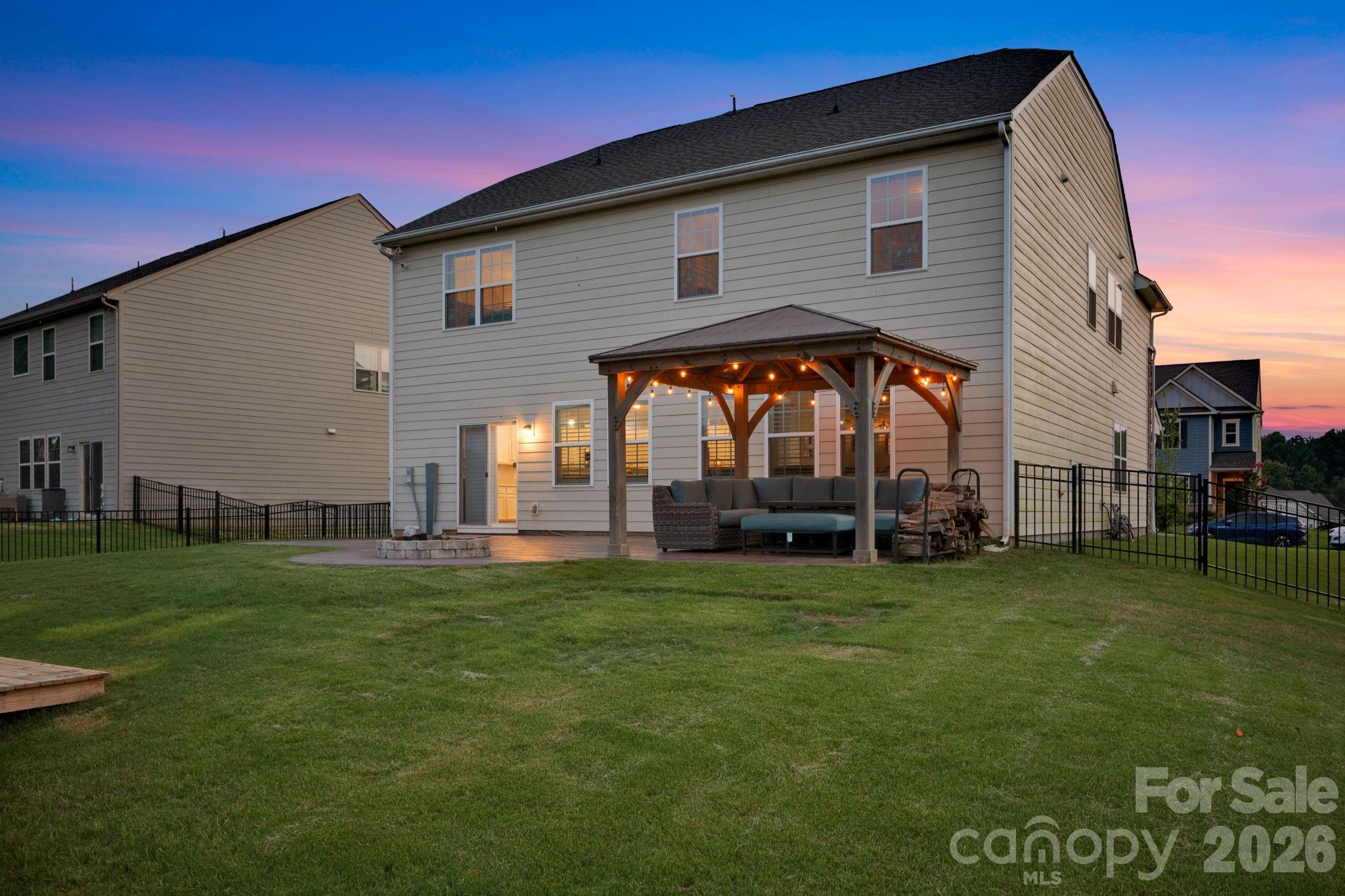 falls cove at lake norman - Residential