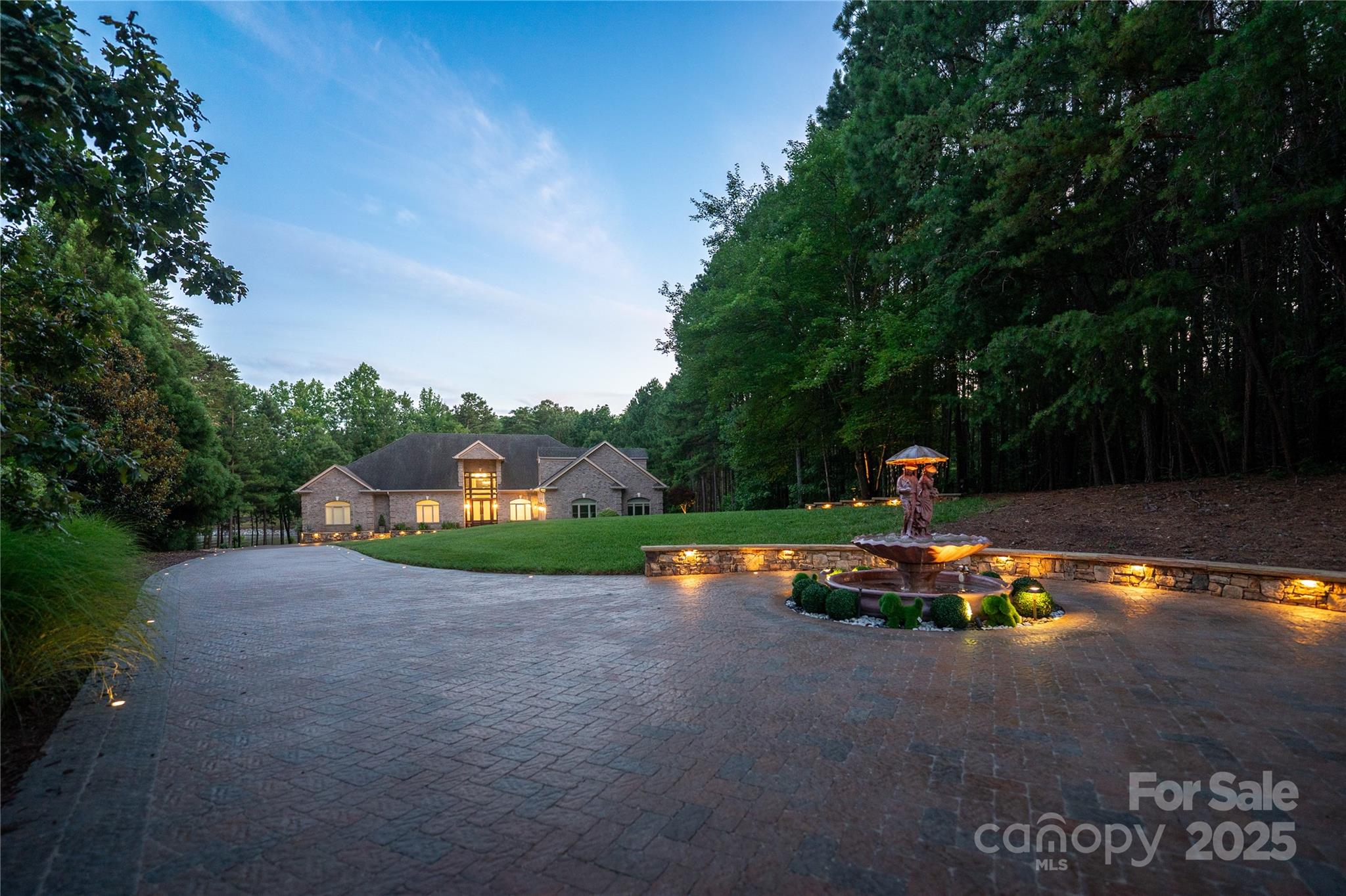 305 Mallard Drive