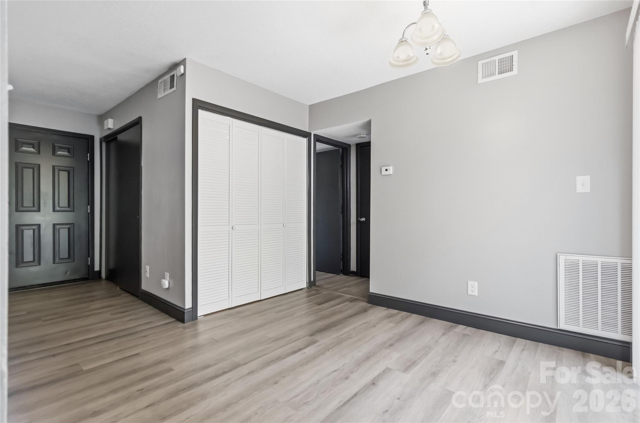11033 Cedar View Road