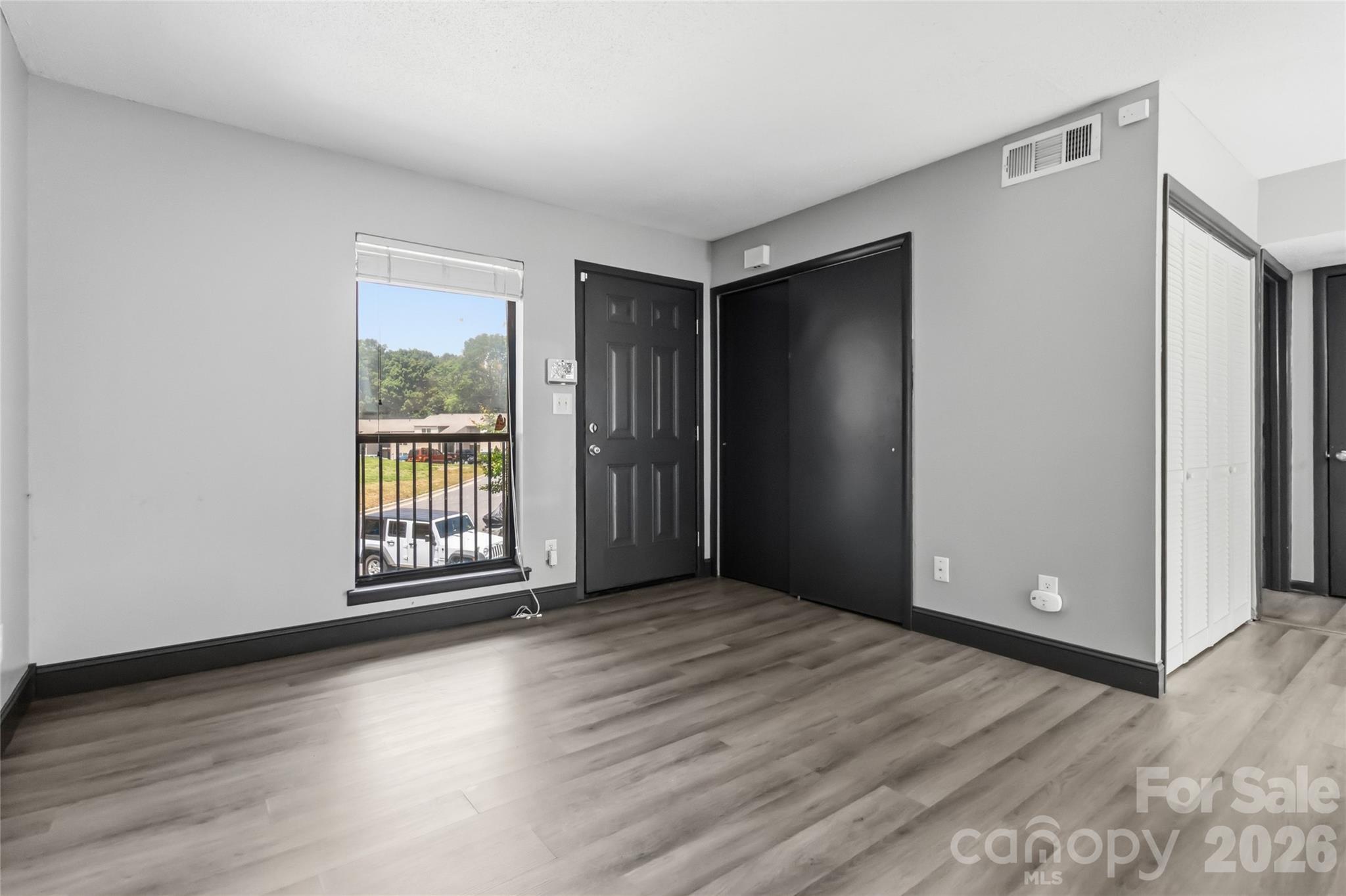 11033 Cedar View Road