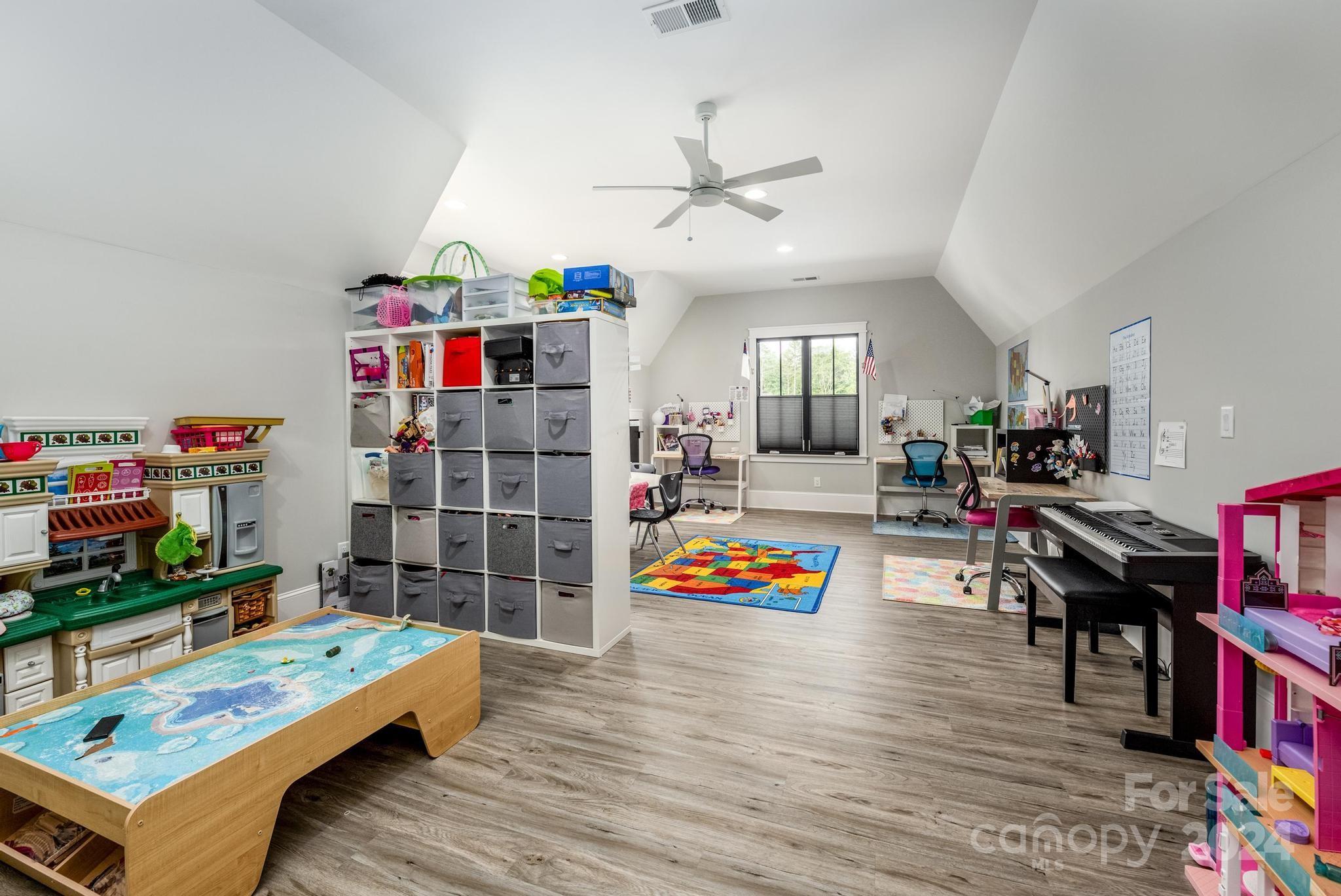 Cheval - Residential