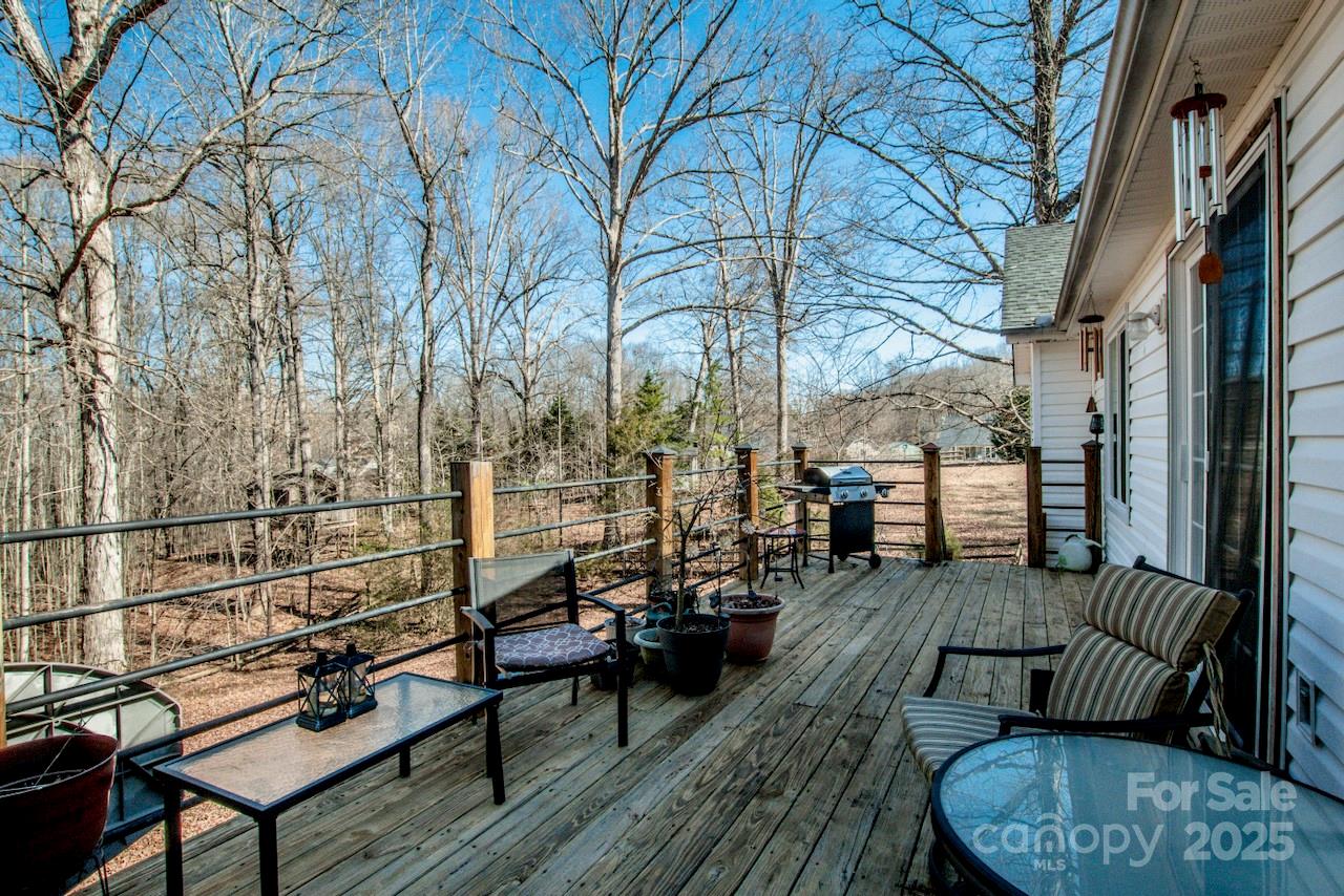 Brook Glen - Residential