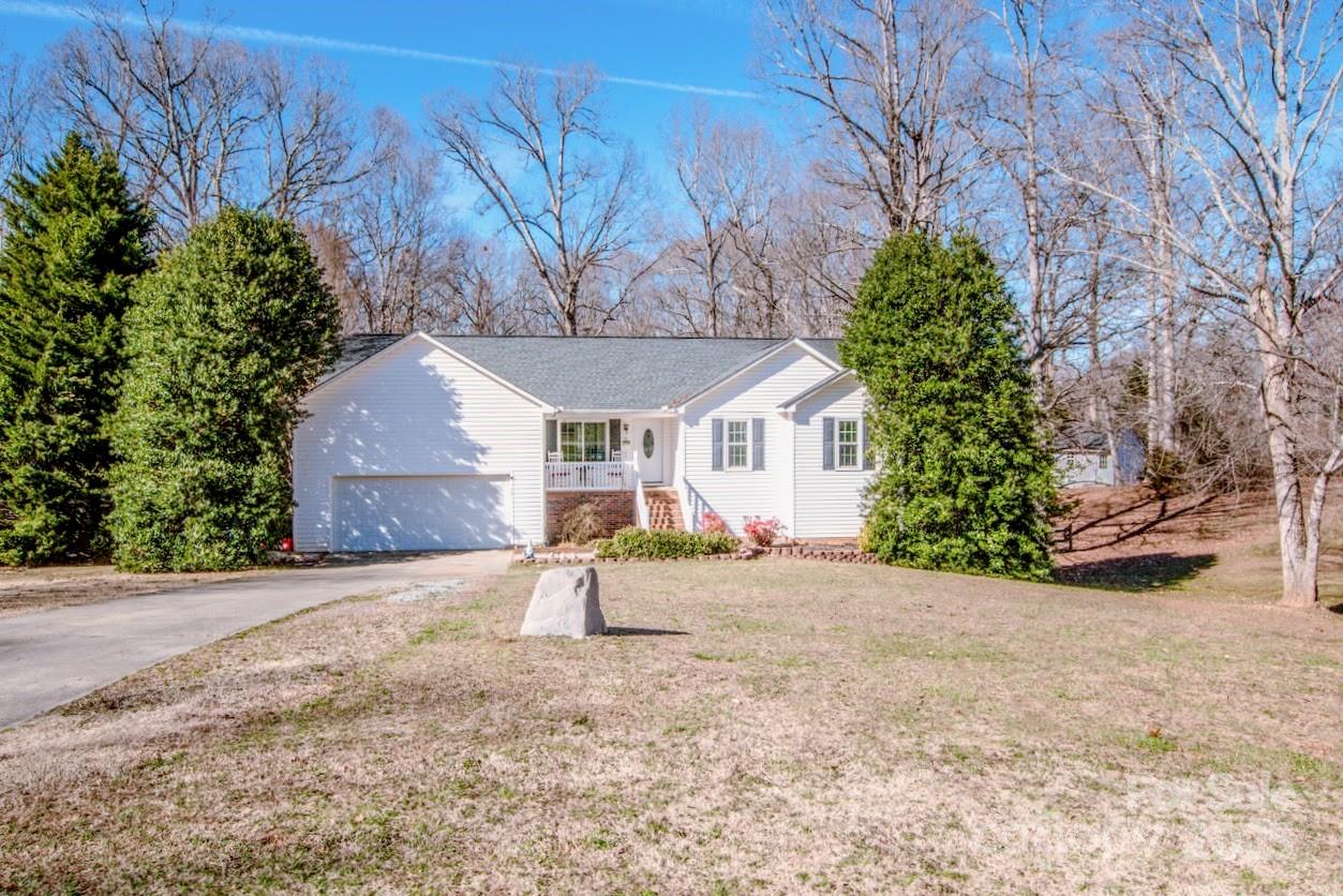 Brook Glen - Residential