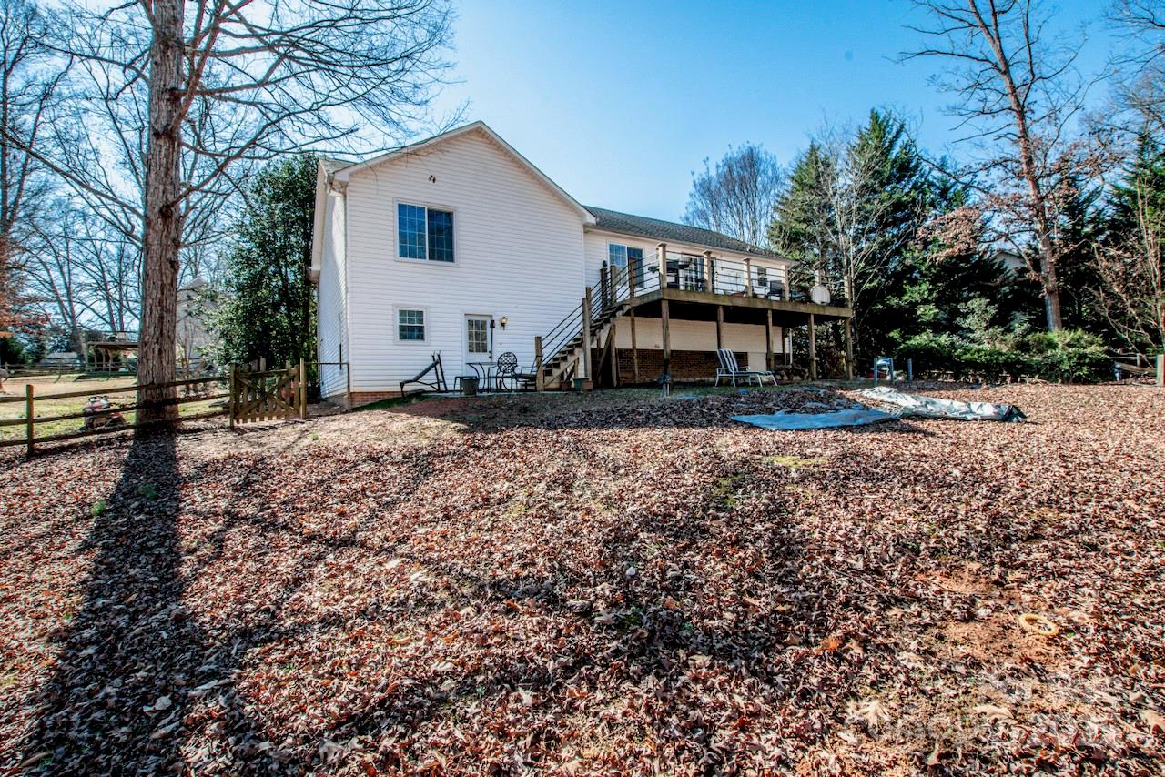 Brook Glen - Residential