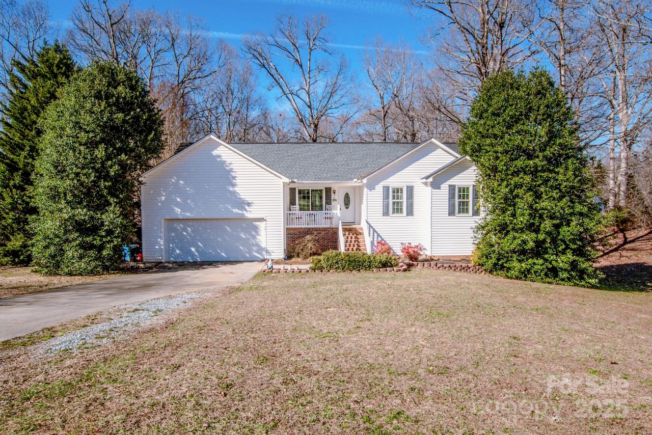 Brook Glen - Residential
