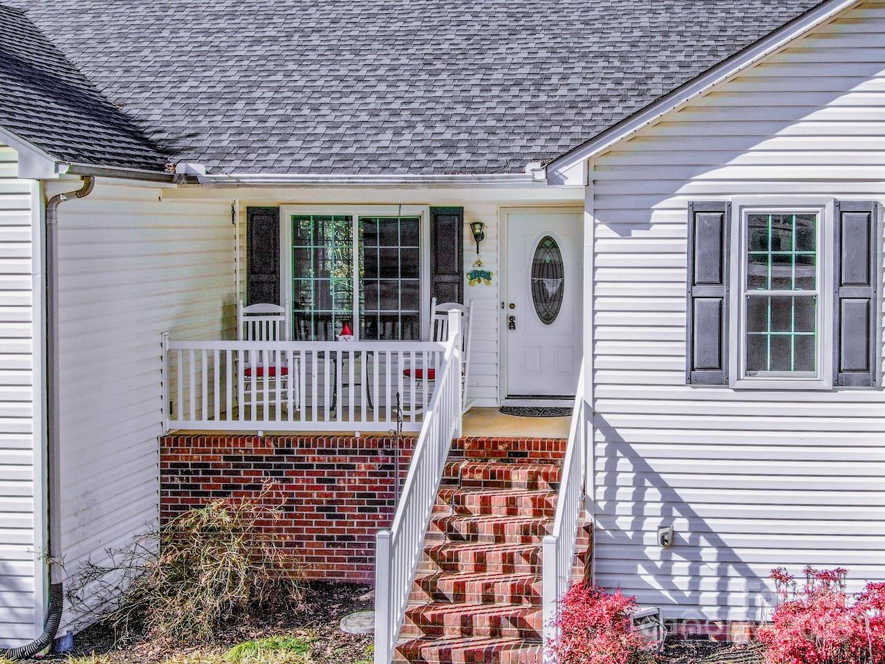 Brook Glen - Residential