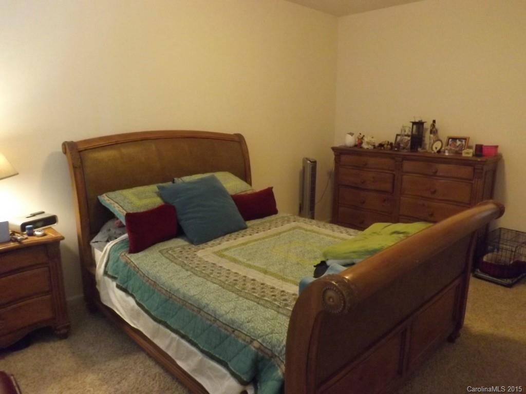 Highland Creek - Residential Lease