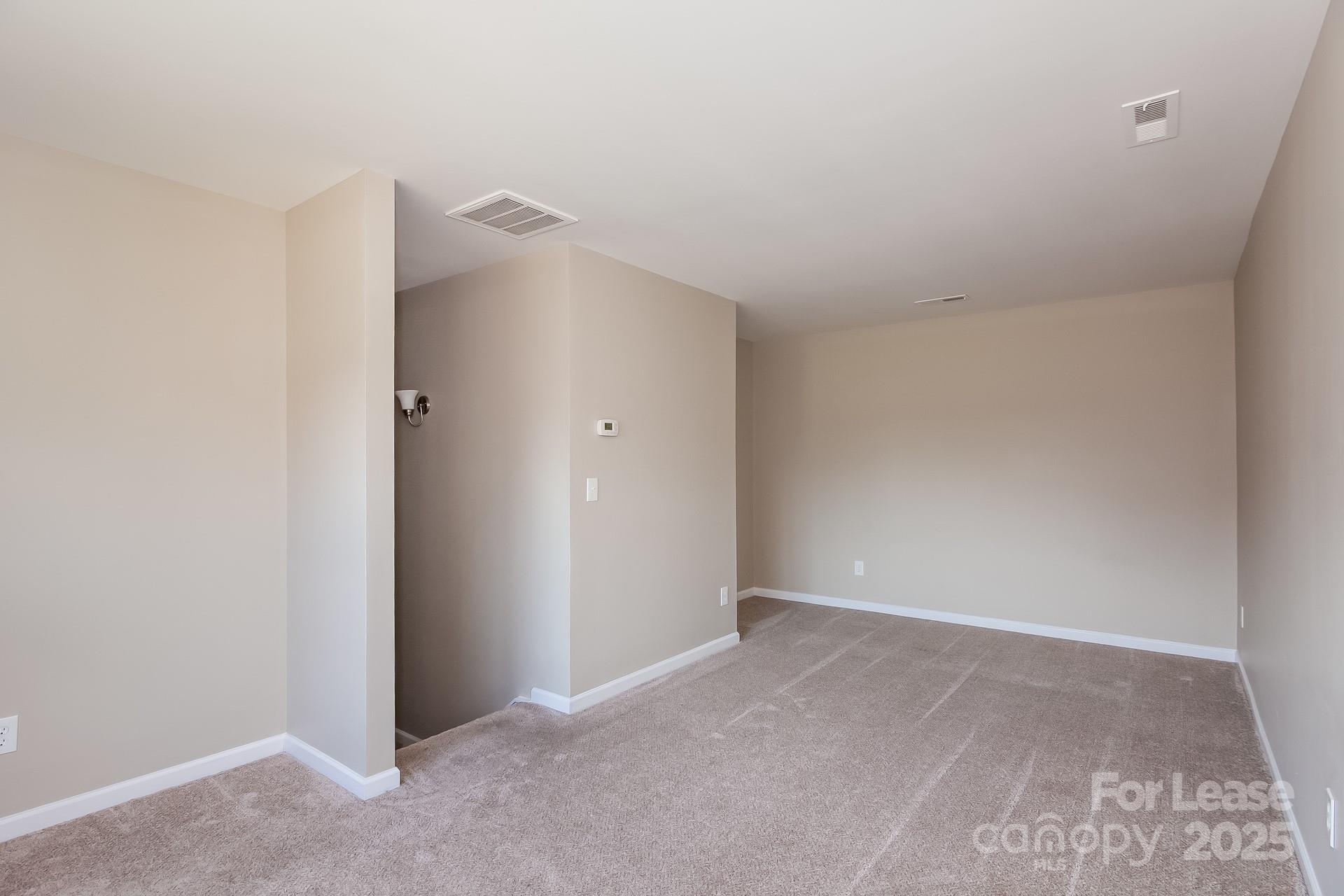 Plaza Park - Residential Lease