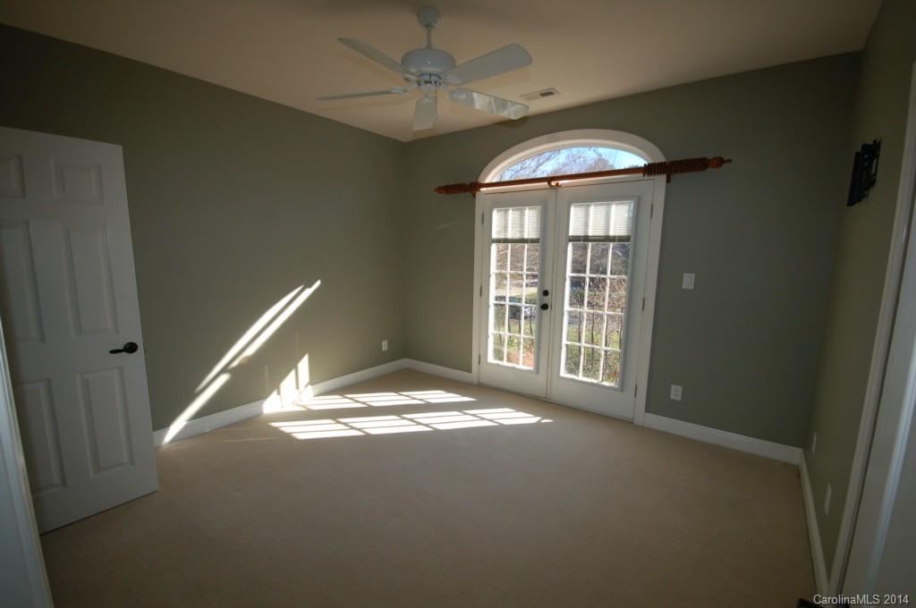 Meadow Lakes II - Residential